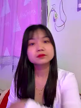 Snapshot of Maeve2k5 chatting on October 2025 01:05:02 AM Maeve2k5 online show from October 2025 01:05:02 AM