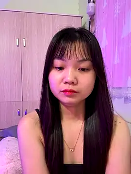 Snapshot of Maeve2k5 chatting on November 2025 09:58:01 PM Maeve2k5 online show from November 2025 09:58:01 PM