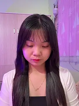 Snapshot of Maeve2k5 chatting on November 2025 01:08:02 AM Maeve2k5 online show from November 2025 01:08:02 AM