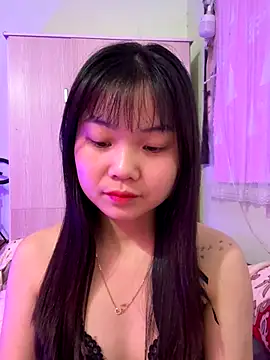 Snapshot of Maeve2k5 chatting on November 2025 03:32:02 AM Maeve2k5 online show from November 2025 03:32:02 AM