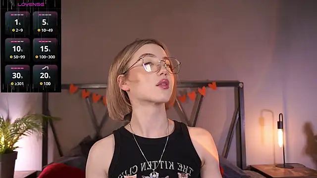 LindaThacker online show from March 2025 08:08:01 AM