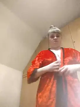 CoddessCrystal online show from February 2026 07:31:01 PM