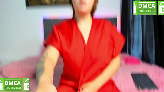 Snapshot of Sarah_paul chatting on January 2025 08:48:01 PM Sarah paul online show from January 2025 08:48:01 PM