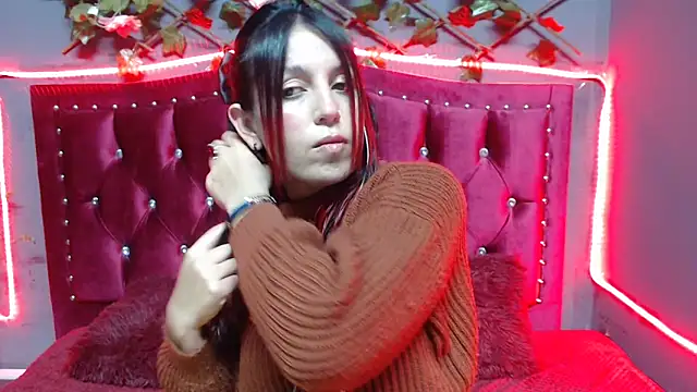 Melani cute02 online show from February 2025 11:34:02 PM