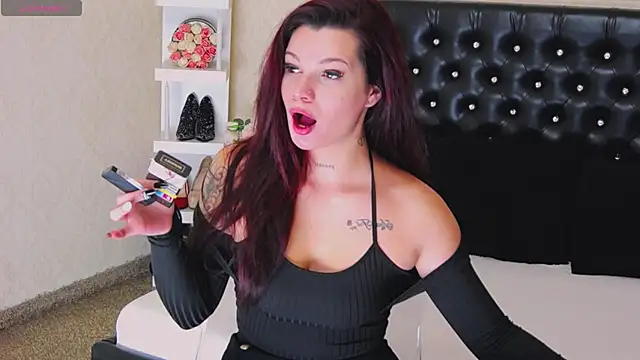 Snapshot of Allisonn223 chatting on November 2025 02:42:01 PM Allisonn223 online show from November 2025 02:42:01 PM