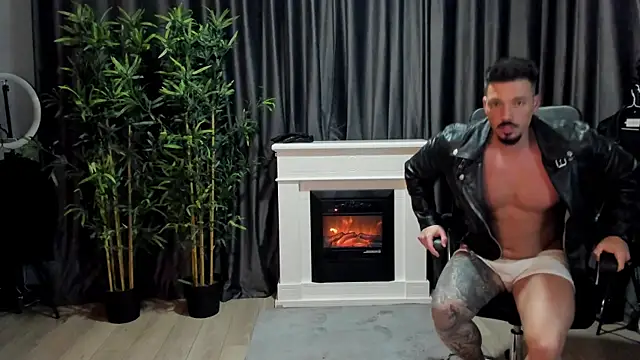 Snapshot of HaydenSpearss chatting on December 2024 03:25:02 PM HaydenSpearss online show from December 2024 03:25:02 PM