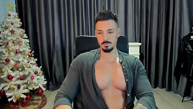 Snapshot of HaydenSpearss chatting on December 2024 10:45:02 AM HaydenSpearss online show from December 2024 10:45:02 AM