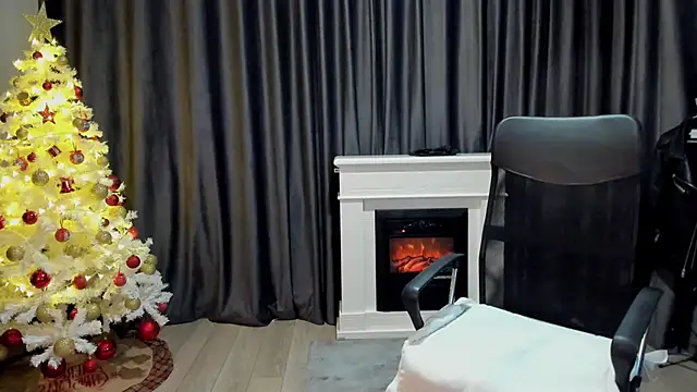 Snapshot of HaydenSpearss chatting on December 2024 11:00:02 AM HaydenSpearss online show from December 2024 11:00:02 AM