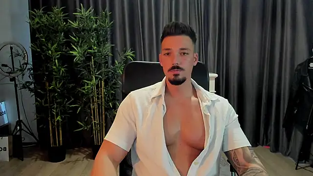 Snapshot of HaydenSpearss chatting on January 2025 12:45:02 PM HaydenSpearss online show from January 2025 12:45:02 PM