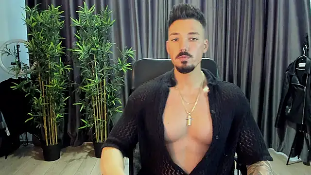 Snapshot of HaydenSpearss chatting on February 2025 10:54:01 AM HaydenSpearss online show from February 2025 10:54:01 AM