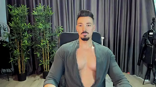 Snapshot of HaydenSpearss chatting on March 2025 10:46:01 AM HaydenSpearss online show from March 2025 10:46:01 AM