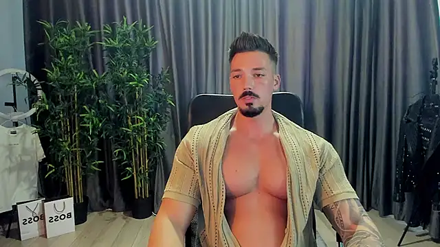 Snapshot of HaydenSpearss chatting on September 2025 12:30:01 PM HaydenSpearss online show from September 2025 12:30:01 PM