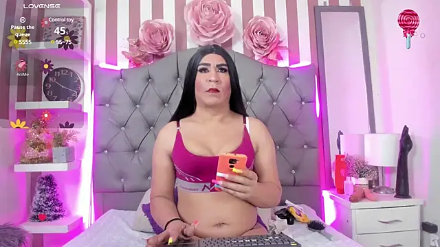 Natasha Hart online show from February 2025 04:43:01 AM