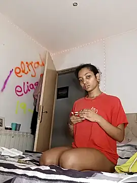 Laanegraofficial  online show from December 2024 08:51:01 PM