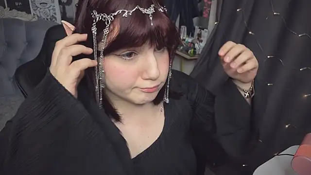 Snapshot of Diasporaaa chatting on January 2025 03:29:02 PM Diasporaaa online show from January 2025 03:29:02 PM