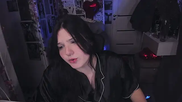 Snapshot of Diasporaaa chatting on October 2025 01:53:02 AM Diasporaaa online show from October 2025 01:53:02 AM