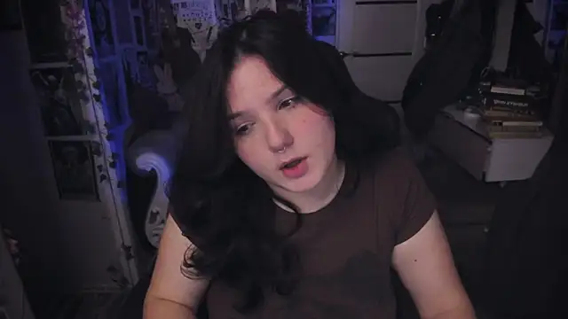 Snapshot of Diasporaaa chatting on October 2025 01:50:02 AM Diasporaaa online show from October 2025 01:50:02 AM