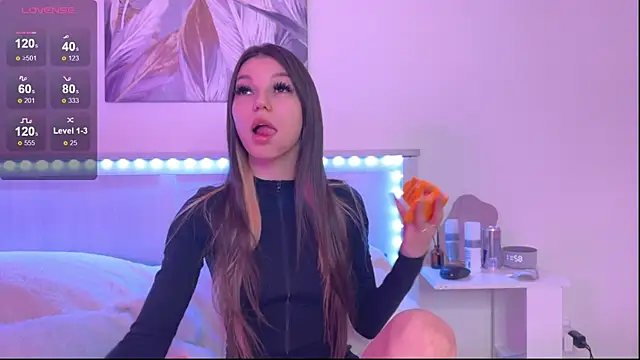 Snapshot of Veronica_leal chatting on October 2025 08:59:01 AM Veronica leal online show from October 2025 08:59:01 AM