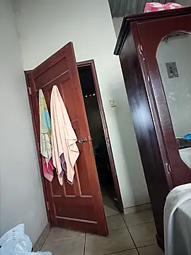 Snapshot of Chicapicante chatting on April 2026 01:41:01 PM Chicapicante online show from April 2026 01:41:01 PM