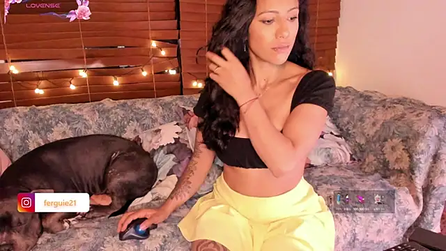 Snapshot of fergie21 chatting on February 2025 11:48:01 PM fergie21 online show from February 2025 11:48:01 PM