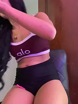 Lina10 online show from April 2026 09:31:01 PM