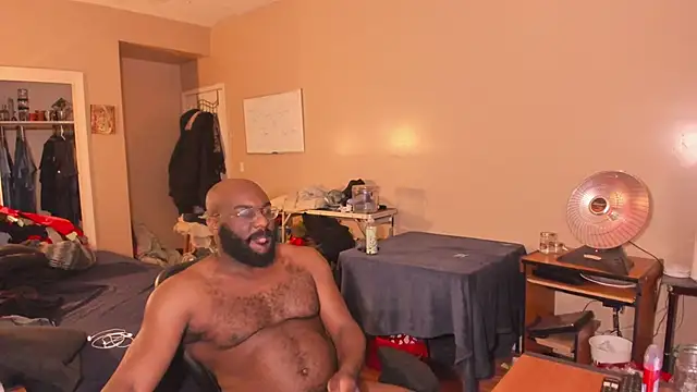 Snapshot of MrChuckDailyXXX chatting on February 2026 10:16:02 AM MrChuckDailyXXX online show from February 2026 10:16:02 AM