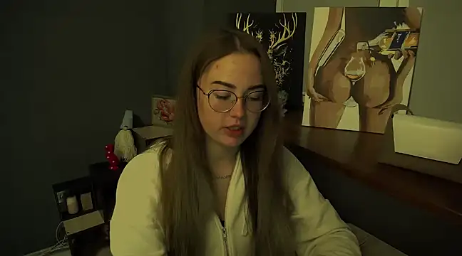 luxie milady online show from February 2025 01:19:01 PM