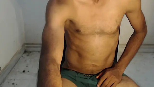 Snapshot of sexysambboy chatting on October 2025 06:05:02 PM sexysambboy online show from October 2025 06:05:02 PM