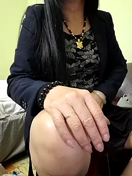 Hangem111 online show from November 2025 02:18:01 PM