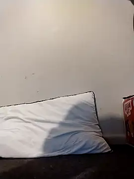 Steff8u online show from February 2026 09:33:01 PM