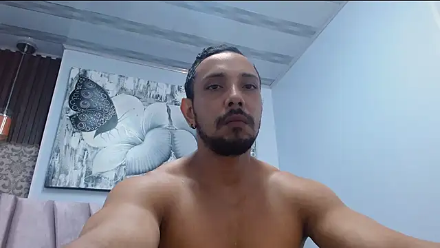 Snapshot of Thiago_Summers chatting on December 2024 02:32:01 PM Thiago Summers online show from December 2024 02:32:01 PM