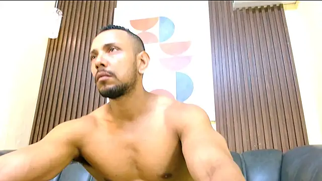 Snapshot of Thiago_Summers chatting on March 2025 12:41:01 PM Thiago Summers online show from March 2025 12:41:01 PM