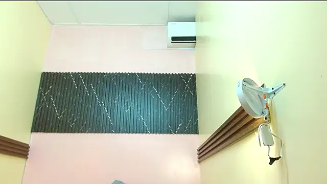 Snapshot of Thiago_Summers chatting on November 2025 03:01:02 PM Thiago Summers online show from November 2025 03:01:02 PM