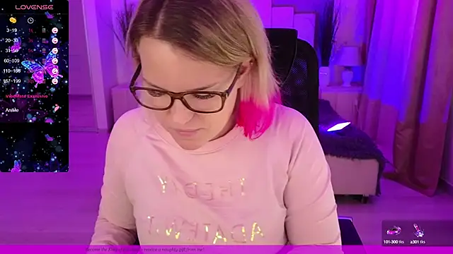 Snapshot of EVAshinyGIRL chatting on February 2025 08:11:02 AM EVAshinyGIRL online show from February 2025 08:11:02 AM