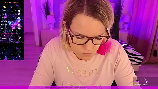 Snapshot of EVAshinyGIRL chatting on February 2025 07:59:01 AM EVAshinyGIRL online show from February 2025 07:59:01 AM