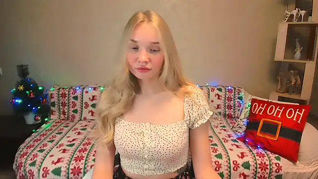 BoysLoveBlondee online show from December 2024 10:50:02 AM