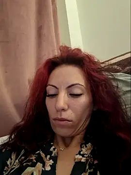 Emmatoo online show from October 2025 04:11:01 AM