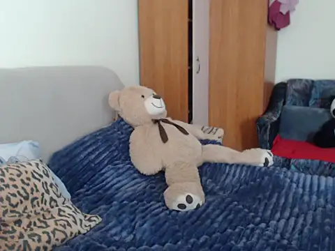 Emmatoo online show from February 2026 10:53:02 AM