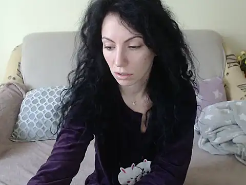 Emmatoo online show from February 2026 09:52:01 AM