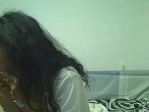 Emmatoo online show from April 2026 07:31:01 AM