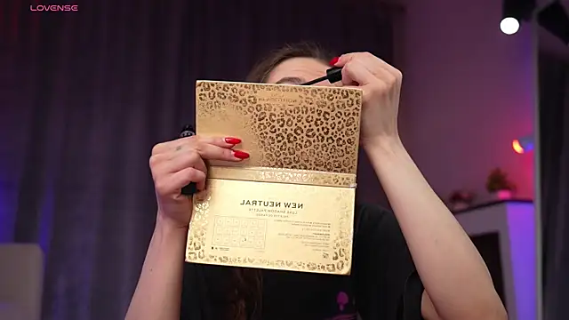 Amely Young online show from April 2026 02:23:02 AM