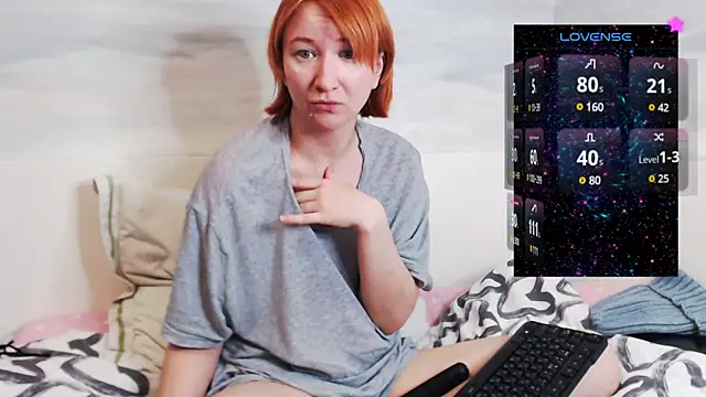 Snapshot of licentia__poetica chatting on March 2025 11:00:02 PM licentia poetica online show from March 2025 11:00:02 PM