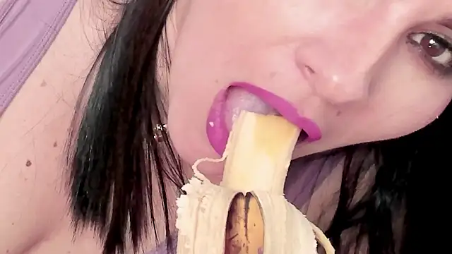 Pamela Rosal online show from March 2025 03:37:02 PM