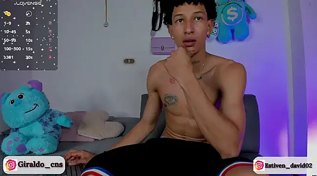 Snapshot of Giraldo_cns chatting on December 2024 06:30:02 AM Giraldo cns online show from December 2024 06:30:02 AM