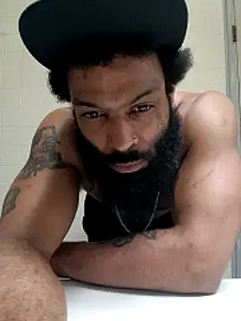 Snapshot of T92bbc chatting on April 2026 09:40:02 AM T92bbc online show from April 2026 09:40:02 AM