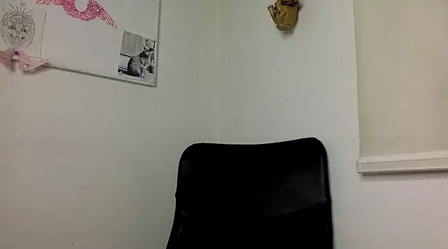 Snapshot of Thematrioshkaoficial24 chatting on December 2024 03:03:01 AM Thematrioshkaoficial24 online show from December 2024 03:03:01 AM