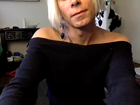 Snapshot of Thematrioshkaoficial24 chatting on February 2025 07:49:01 PM Thematrioshkaoficial24 online show from February 2025 07:49:01 PM