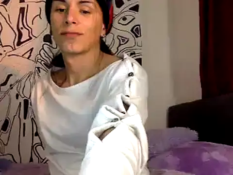 Snapshot of Thematrioshkaoficial24 chatting on March 2025 02:36:02 AM Thematrioshkaoficial24 online show from March 2025 02:36:02 AM