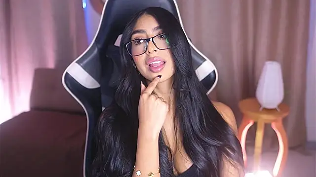 Sara albrecht online show from January 2025 12:48:02 PM