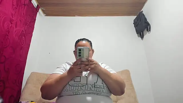 tetasgrandes karol online show from November 2025 11:48:01 PM